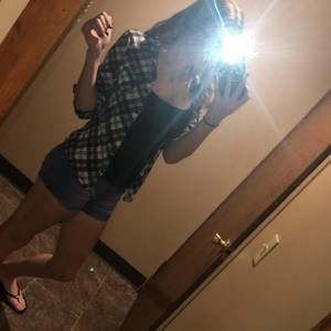 Meet your Posher, Alexus